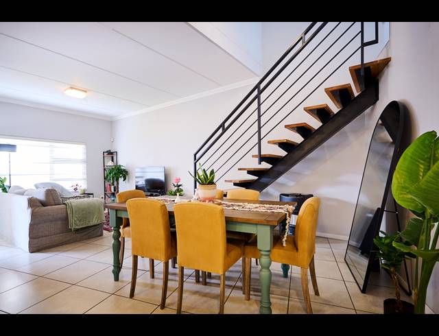 3 BEDROOM TOWNHOUSE FOR SALE IN PAULSHOF